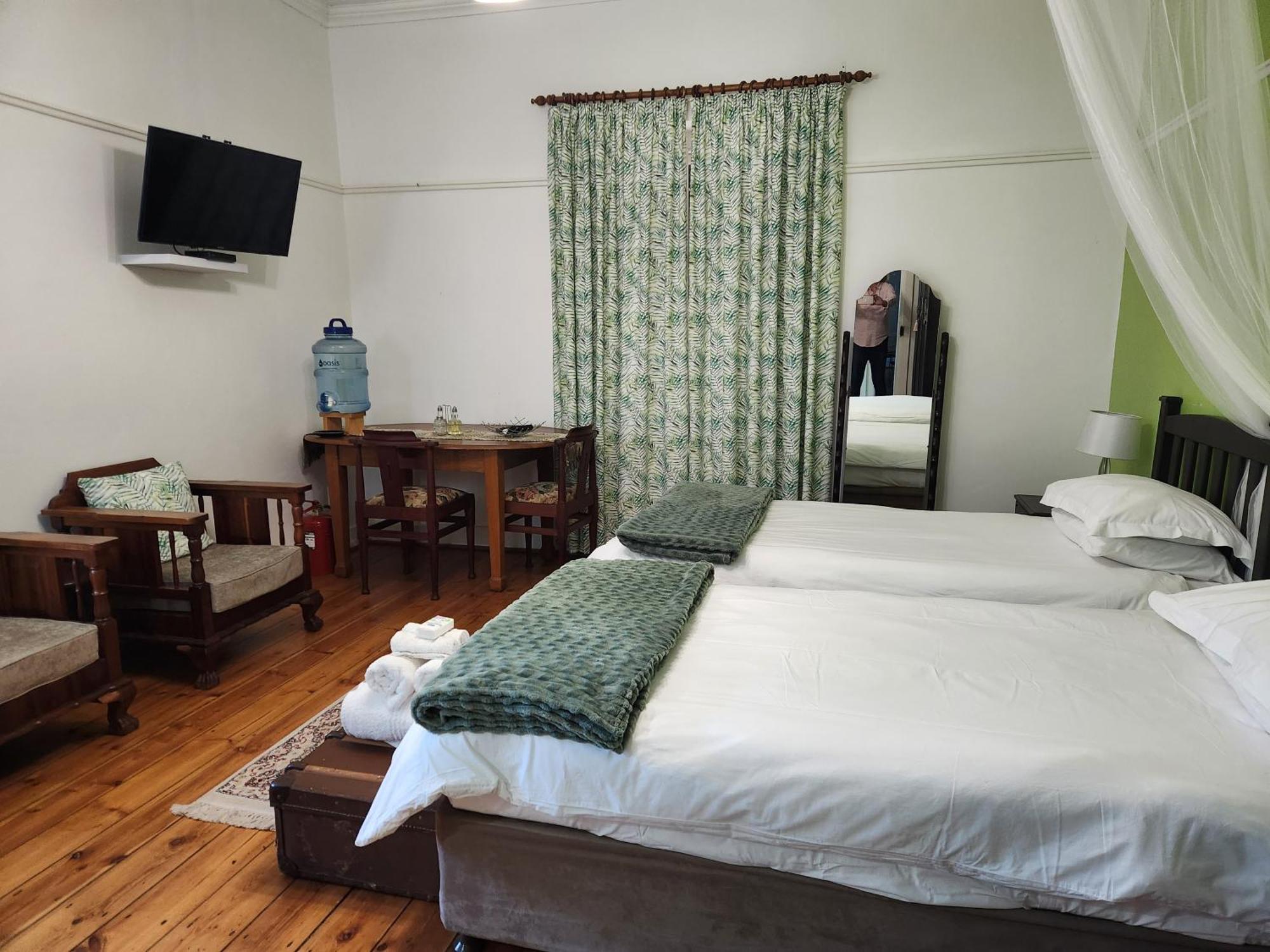 Die Dorpshuis Graaff Reinet Bagian luar foto